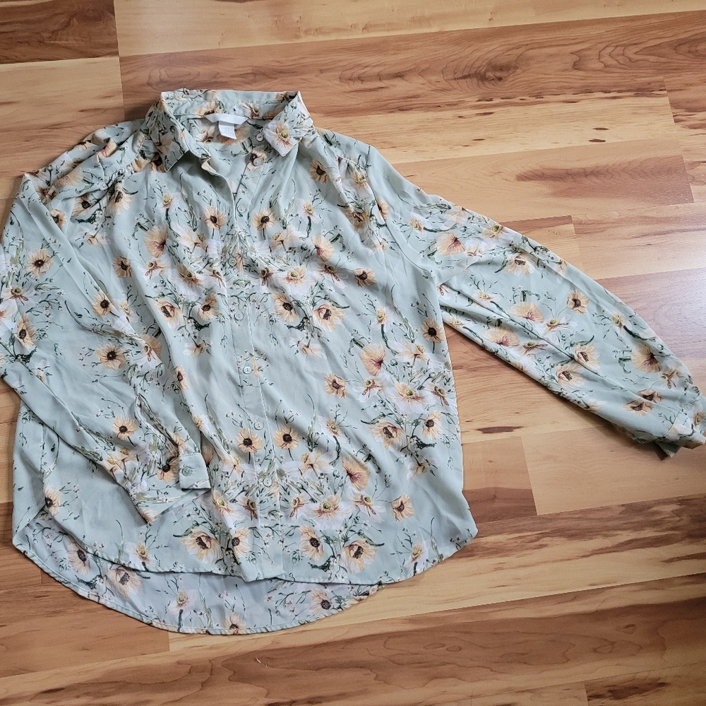 H&M Womens Dress Shirt